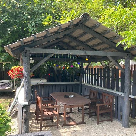 Apartament Pentz House Siófok Zewnętrze zdjęcie